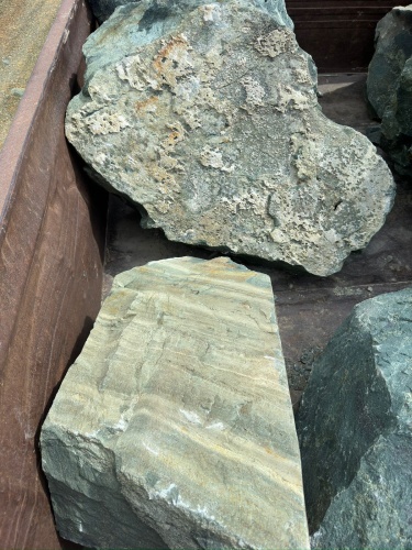 Ландшафтные глыбы зелёные 200-500 килограмм купить в Краснодарском крае