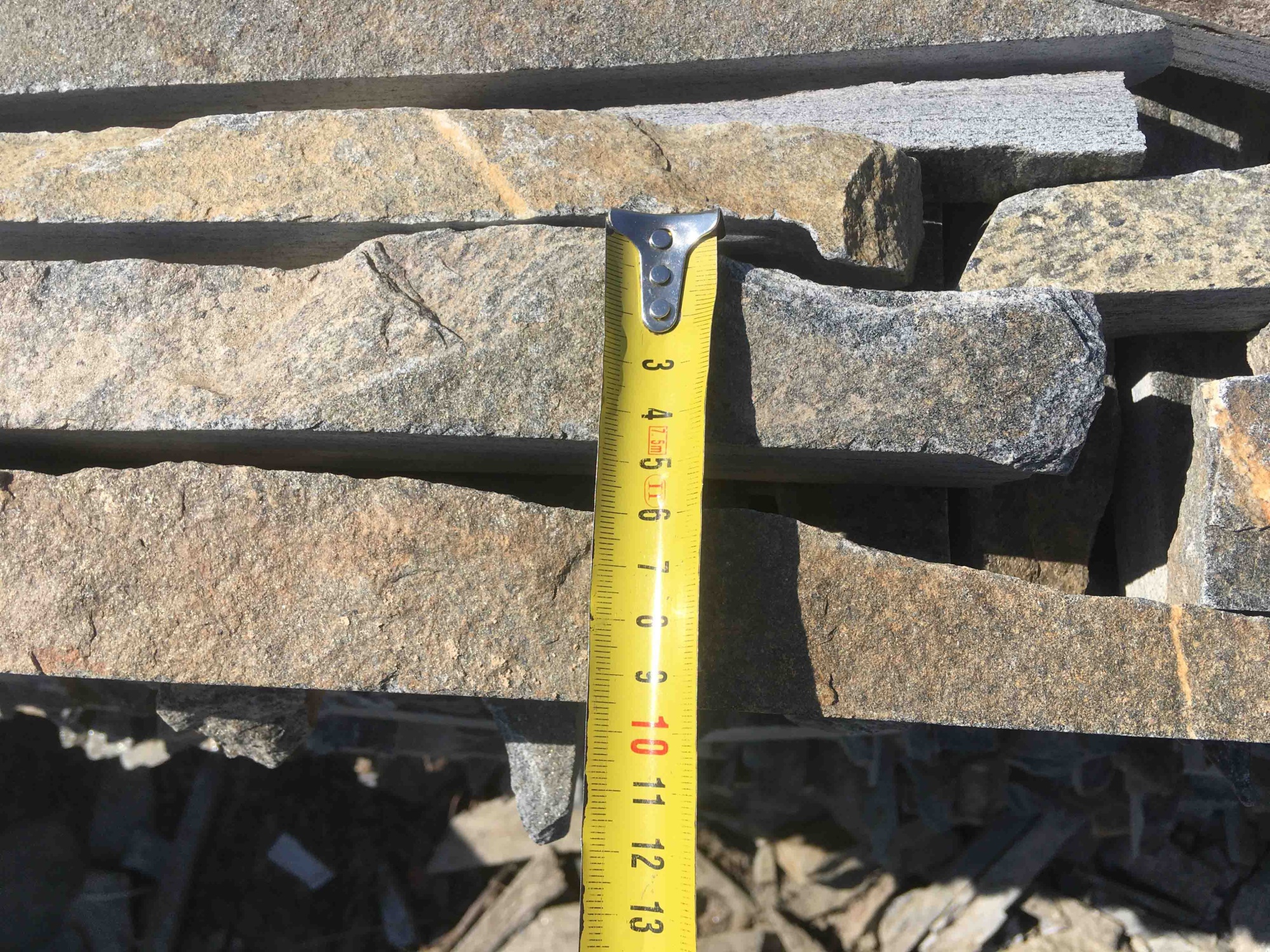 Горбушка златолит мультиколор для облицовки купить в Краснодарском крае