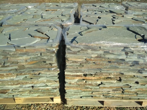 Плитняк златолит зелёный для цоколя, отмостки купить в Краснодарском крае