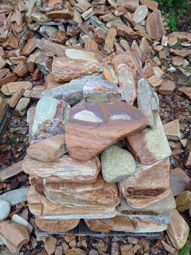 Златолит жёлтый, жёлто-зелёный глыбки и валуны для ланшафтного дизайна купить в Краснодарском крае