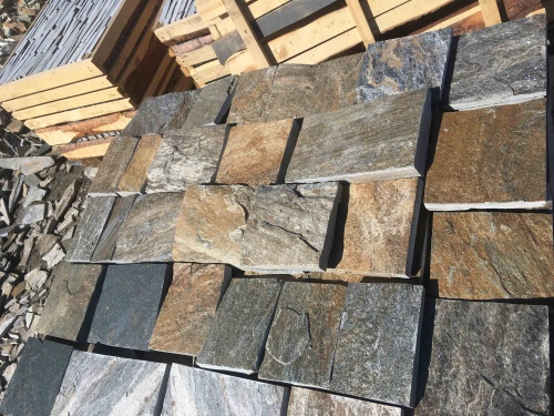 Плитка пилёная златолит Уральский для цоколя, отмостки купить в Краснодарском крае