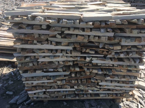 Горбушка златолит золотистый для облицовки купить в Краснодарском крае