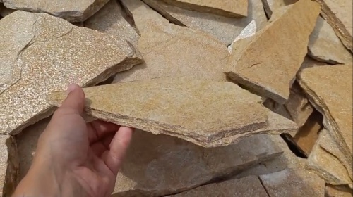 Плитняк златолит жёлтый для цоколя купить в Краснодарском крае